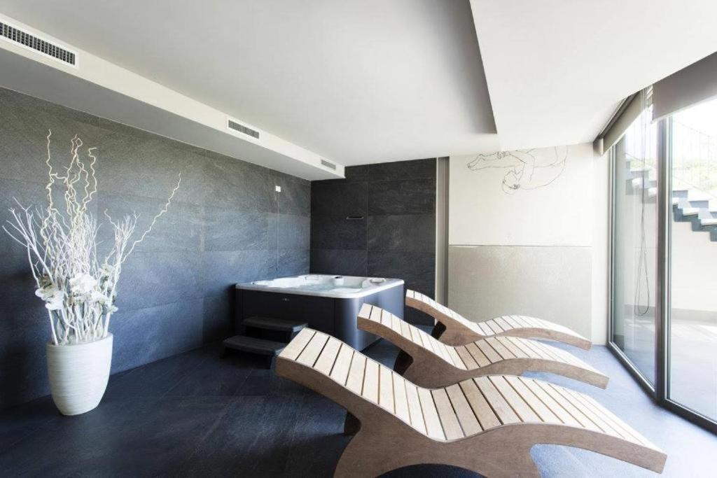 Dimora San Carlo Apartment Roddi Екстериор снимка