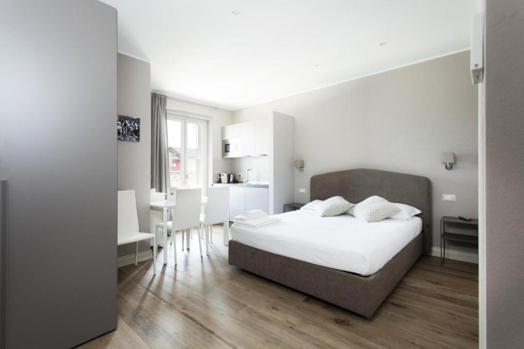 Dimora San Carlo Apartment Roddi Екстериор снимка